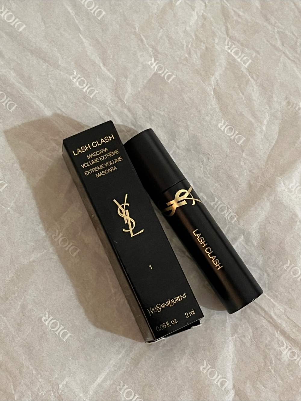 Yves Saint Laurent Lash Clash Mascara with box — 2 ml Black and Gold Packaging